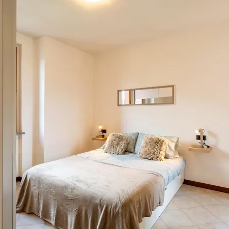 Andy By Interhome * Colico