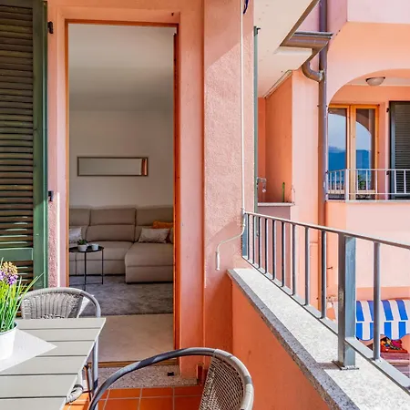 Andy By Interhome Colico